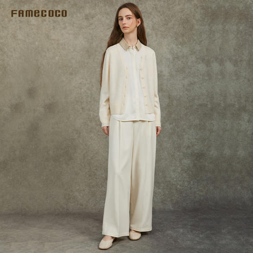 Famecoco范可儿文艺气质暗纹勾花V领拼接羊毛针织开衫FAC6DE002 商品图3