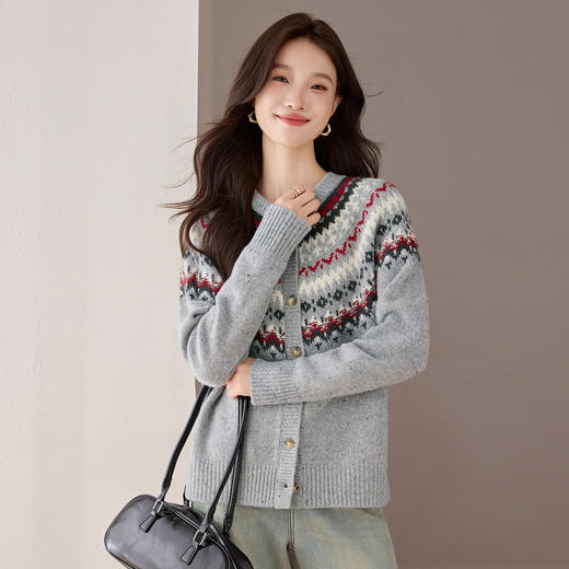 QF 20-1579费尔岛针织外套上衣显瘦洋气羊毛洋气开衫 商品图0