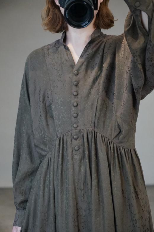 SUSURI 日系碎花轻盈高腰线连衣裙 商品图4