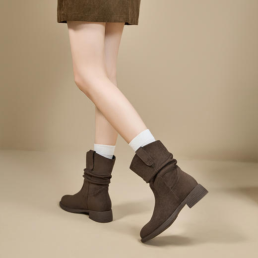 西遇西部牛仔靴女新款秋冬百搭美拉德V口堆堆靴圆头粗跟短靴V2257257 商品图3
