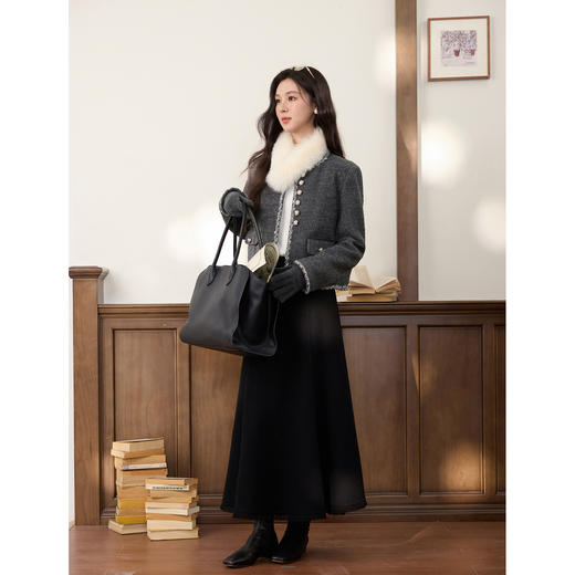 鹿向南「松柏回廊」气质灰色小香风短外套女秋新款轻奢千金风上衣 商品图2