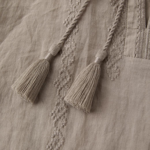 ROMI STUDIO“东方美学”100%苎麻轻薄宽松灯笼袖衬衫 RWCSSJ2691【发货时间25-30天】 商品图11