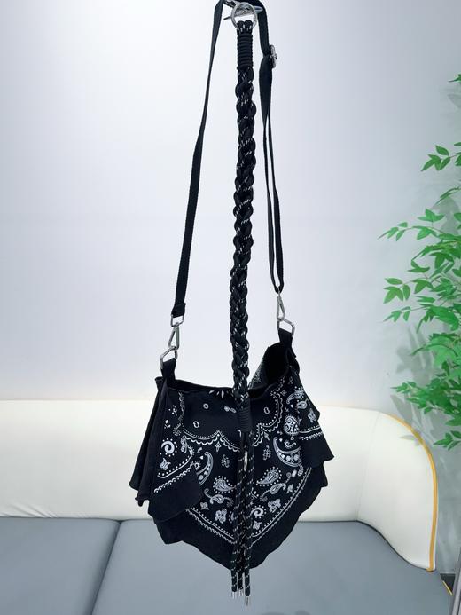 明星同款文艺休闲布包民族风百搭印花刺绣复古腰果斜挎包 商品图8