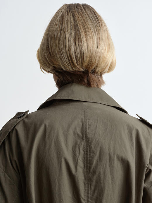 ROMI STUDIO“法式优雅”100棉轻量感镰刀袖双排扣廓形风衣431F2002 商品图8