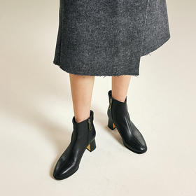 【静音系列】千百度粗高跟时装靴女弹力袜靴显瘦短靴A25588201