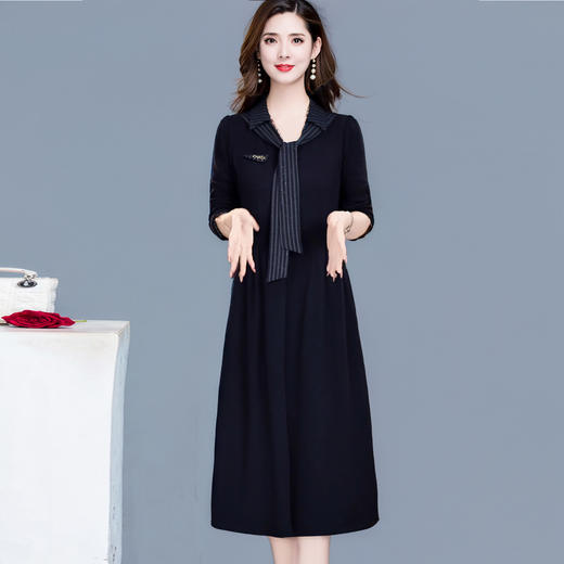 QYM 99H249-Y气质拼结条纹围巾领收腰连衣裙百褶裙A字裙 商品图0