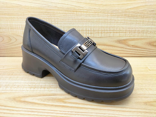 2024春季新款豪行真皮女鞋24194706时尚中跟舒适休闲简约单鞋 商品图0