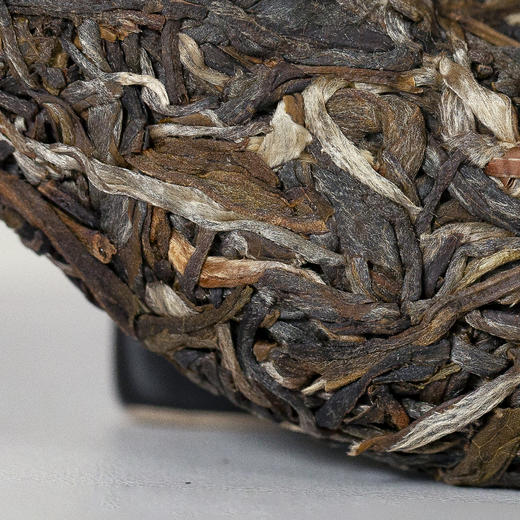 云南普洱茶冰岛春茶普洱生茶饼100克/饼 商品图3