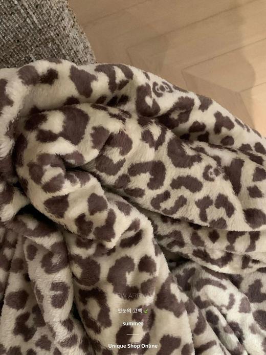 【野*家同款KT联名法兰绒毛毯150*200cm】3款可选，超柔软的法兰绒面料，细腻亲肤舒适；四角可爱装饰甜度爆表，保暖又可爱WD 商品图8