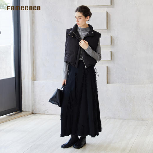 Famecoco时尚百搭短款羽绒马甲保暖立领白鸭绒马夹外搭FAC8CC002 商品图4