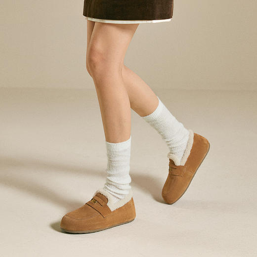 千百度薄底时尚雪地靴女加绒保暖棉鞋勃肯鞋暖暖靴A25690803 商品图0