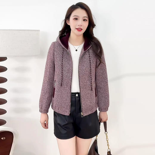 QYM 5272BKC036时尚休闲宽松连帽保暖外套厚款洋气上衣 商品图0