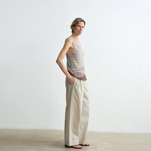 ROMI STUDIO“松弛气息”100%亚麻宽松镂空U领拼接背心 RWCRSJ3973 商品图3