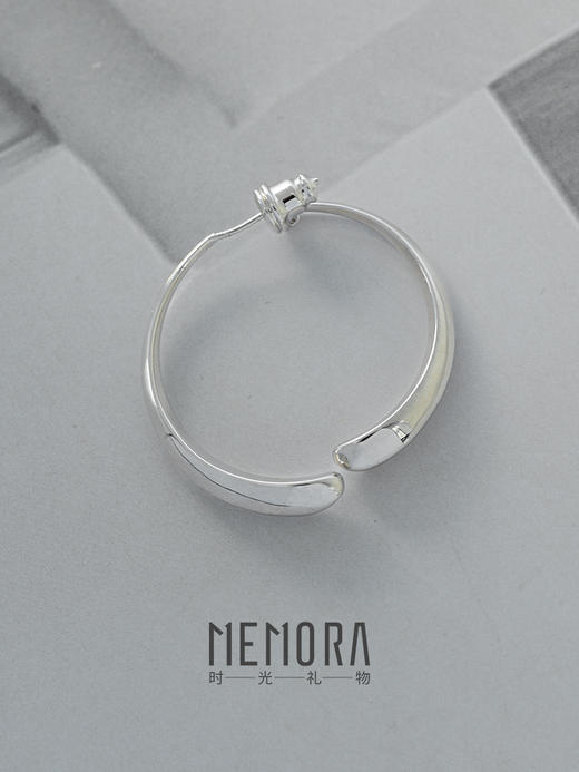 【任选3件599元】素圈圆环耳饰 S925银耳环时尚ins风耳圈MEMORA诗普琳YEE02201、YEE02202（线上专供） 商品图7