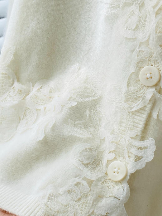 du家款法式温柔超仙蕾丝桑蚕丝羊绒开衫，现货【不退换】 商品图5