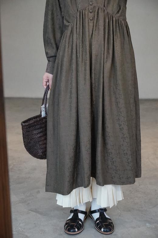 SUSURI 日系碎花轻盈高腰线连衣裙 商品图8