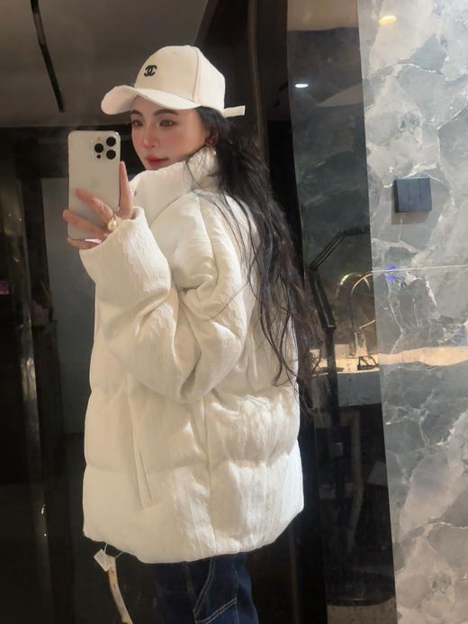 冬日轻盈新主张Mershier白色针织棉服 商品图8