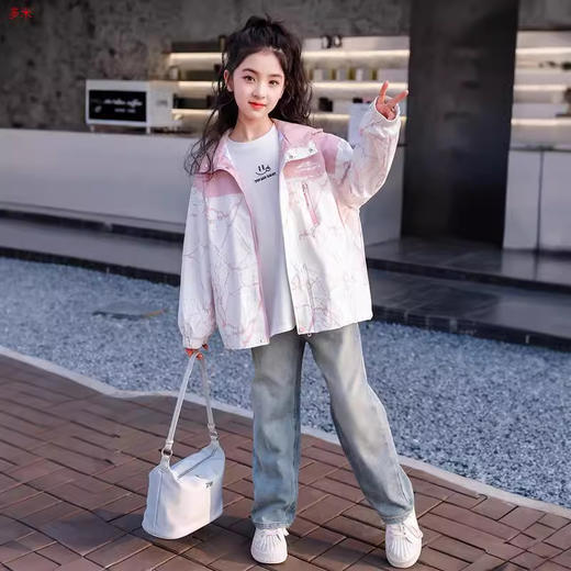 女童新款洋气外套儿童韩版夹克上衣中大童春秋运动冲锋衣 商品图1