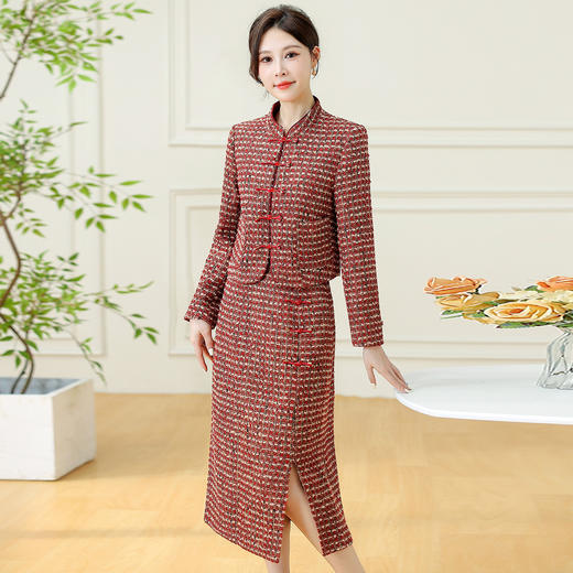 QYM 7259013-Y国风套装裙时尚短款上衣+复古开衩半身裙套装 商品图1