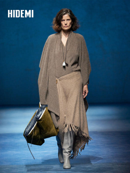 HIDEMI  藏地可溯源牦牛绒拉毛长拉绒系列大廓形慵懒浴袍外套长裤 商品图0