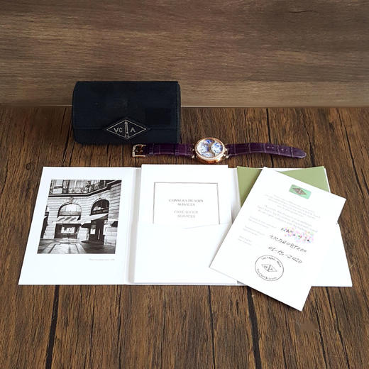 【98新全膜未使用品】VCA梵克雅宝新款情人桥VCARO8TZ00自动机械逆跳38mm（女款）诗意复杂功能系列300925PM03 商品图2