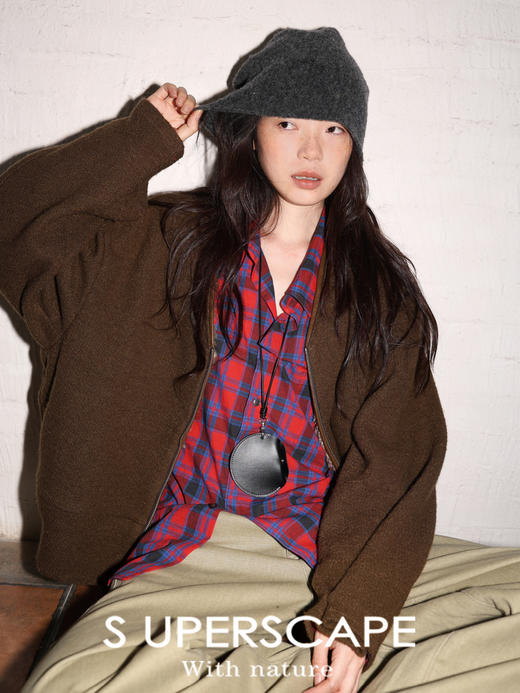 素舶 绵羊毛坑条环保皮草内里马甲V领拉链百搭卫衣开衫短外套 商品图0