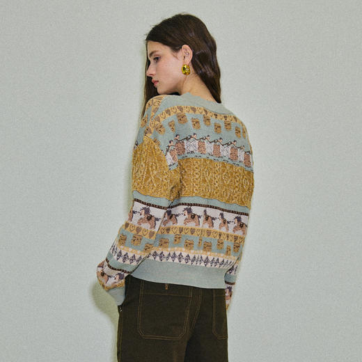 谜底V领套头针织衫长袖2025冬季新品复古原创图案毛衣女254MZ1873 商品图2