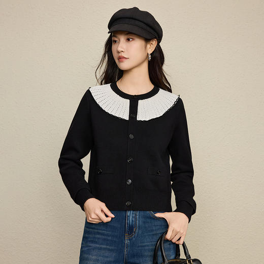 「自」全新升级【铂金会员321/天猫429/差价108】(02442)洛诗琳法式气质撞色荷叶领针织衫2025秋冬新款减龄羊毛开衫 商品图2