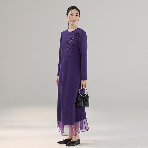 【林栖设计小店】绵羊毛连衣裙拼桑蚕丝手工花钉珠2025秋冬新款绣花长裙女1954034 商品图1