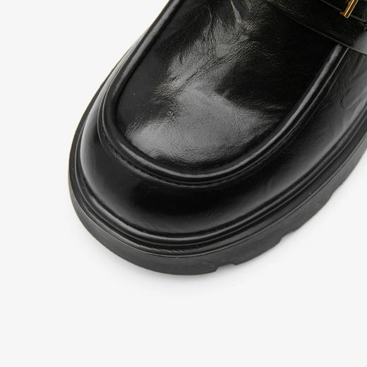 西遇黑色乐福鞋女新款秋季复古英伦金扣松糕底单鞋厚底小皮鞋V0057180 商品图5