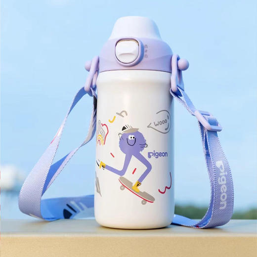 贝亲500ML儿童保温杯3岁+（大长腿玩滑板/小博士去滑冰） 商品图0