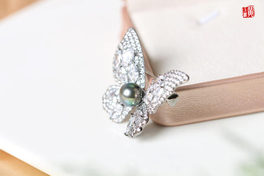 【月华凝蝶】大溪地海水珍珠胸针 商品图4