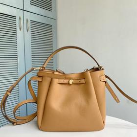 TORY BURCH Romy Bucket Romy 可调节可拆卸肩带五金配件 荔枝纹皮革 水桶包单肩手提包 小号 （CB)