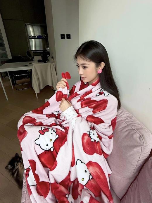 【野*家同款KT联名法兰绒毛毯150*200cm】3款可选，超柔软的法兰绒面料，细腻亲肤舒适；四角可爱装饰甜度爆表，保暖又可爱WD 商品图1