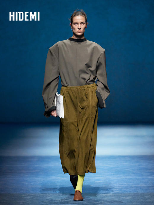 HIDEMI 大秀款进口西班牙羊麂皮松紧腰伞状半身长裙皮裙 商品图4