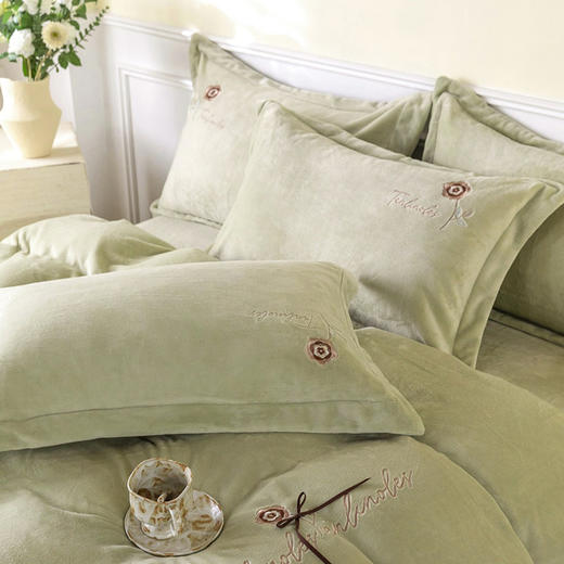 GRACE SPACE格调空间 牛奶绒床单四件套 秋冬绵软舒适保暖床单枕套床品 商品图11