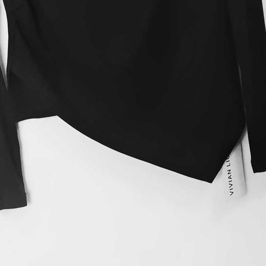 VIVIAN LIU薇薇安刘C2547311秋季女装新款时尚一字肩打底衫 商品图2