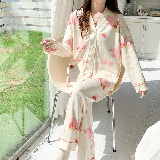 自然醒绮梦牛奶丝新款春秋季天女士睡衣可爱长袖两件套网红风大码家居服QH 商品图6