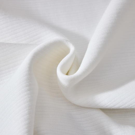 多喜爱 生物零压舒睡枕（雅灰/柔粉）【生物基零度绵】【0压舒睡】【M型曲线设计】【100D高密度】内外双枕套 精美手提箱 商品图11