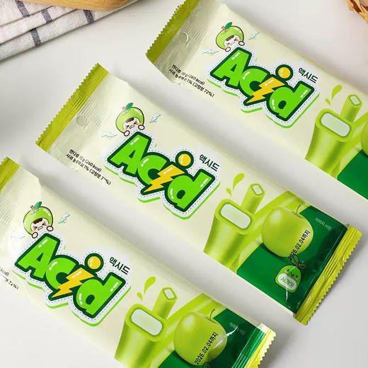 韩国YEM苹果味长条夹心糖70g 商品图4
