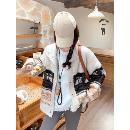 <曾小咸推荐>韩版拼接蕾丝花边T恤 商品图3