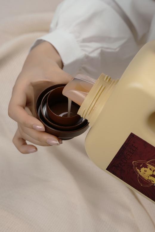绽家6.18大促！【绽家×奥黛丽赫本小黑裙香氛洗衣液1700ml】   0609 商品图8
