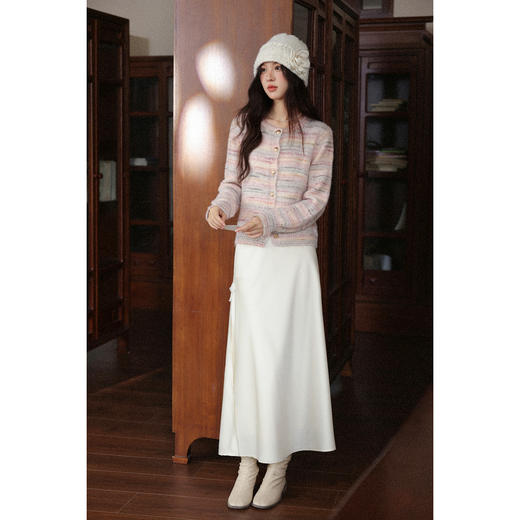 【6折秒杀】鹿向南「温暖左岸」小香风粉色条纹圆领短款针织毛衣开衫上衣女秋L58807 商品图4