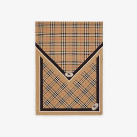 BURBERRY 巴宝莉 女士格纹骑士印花真丝围巾 格子 8114225 A2021