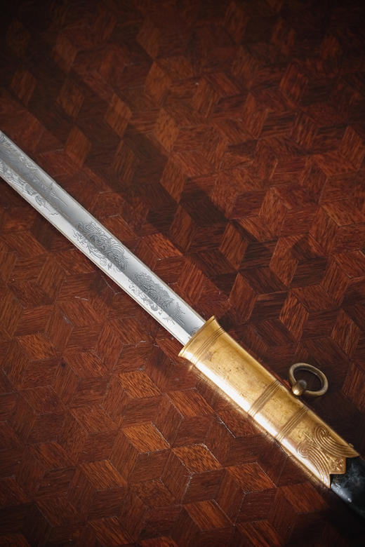 独角鹿西洋古董1940年代德国名坊Hörster出品雄狮造型铜鎏金精雕剑柄饰战舰纹章主题镀镍剑身配皮革剑鞘意大利皇家海军军官佩剑 商品图4