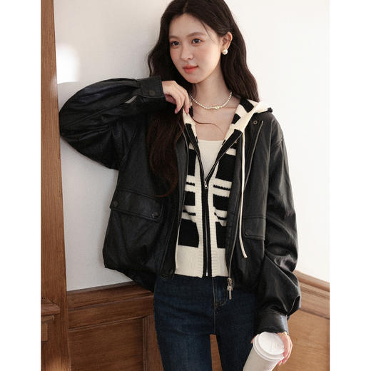 鹿向南「邮差日记」黑色条纹连帽长袖毛衣女秋季宽松慵懒感外套L58805 商品图4