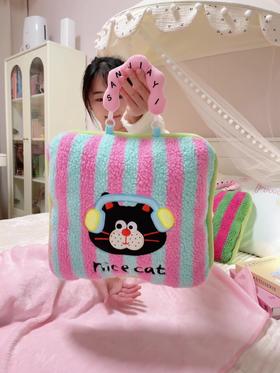 多巴胺抱枕毯子二合一办公室午睡折叠枕头被汽车车用靠枕被子两用