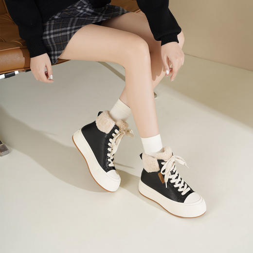 Westory2025年冬季牛皮加毛高帮板鞋休闲运动系带毛短靴S25DM85971 商品图7