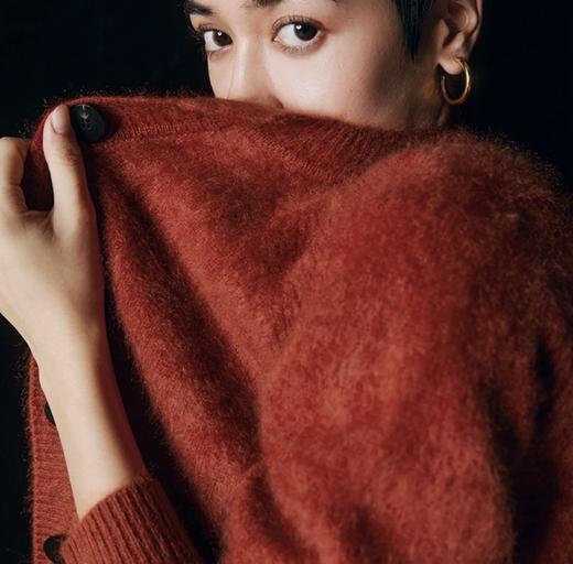   红莲 羊绒拉绒纽扣女开衫 JHL-22877「Ic*cle之*禾同款」 商品图7