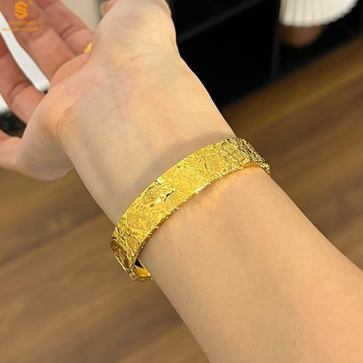 【品牌授权】【香港周六福】K金吉言碎冰冰暴富开口手镯 商品图4